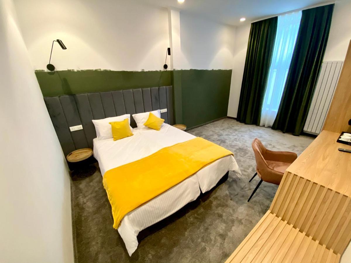 Victoria Rooms Oradea Eksteriør billede