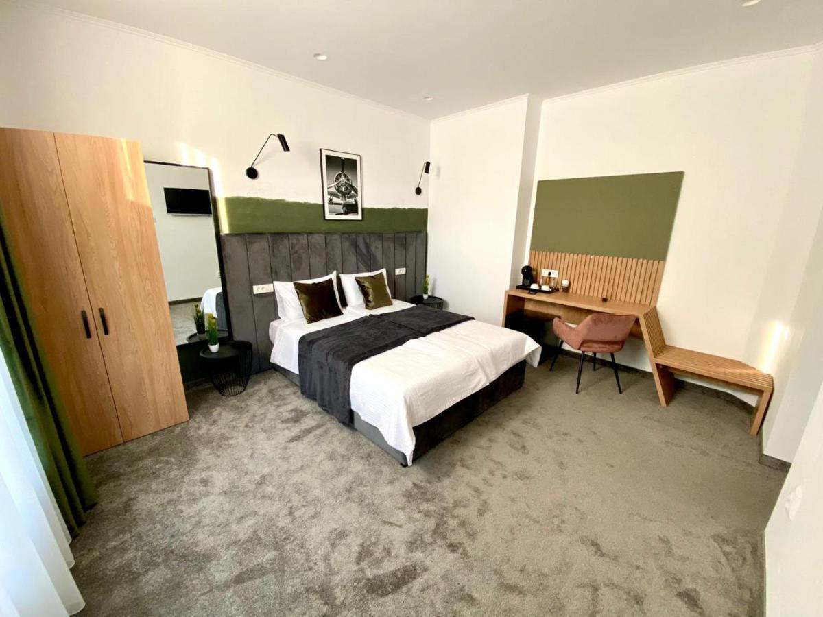 Victoria Rooms Oradea Eksteriør billede